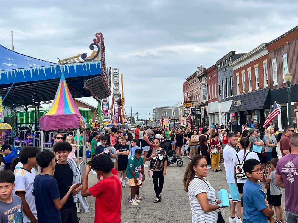 Mendota Sweet Corn Festival Underway Superhits 93.5